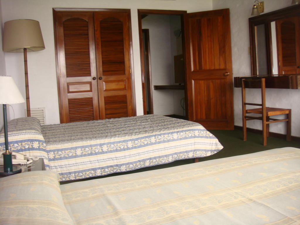 ホテル Wyndham Garden Montevideo Carrasco シウダ・デ・ラ・コスタ 部屋 写真